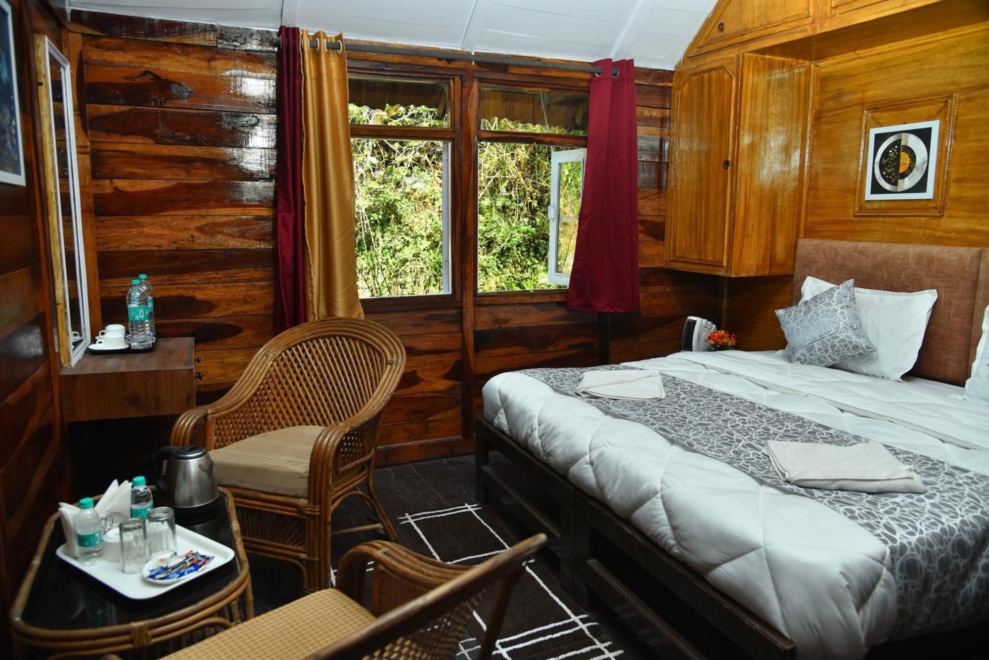 Kumaon Roop Resort Near Kainchi Dham Nainital Exterior foto